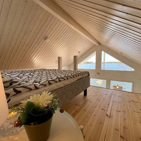 Bergö Havsudden - Richard With Seaview&sauna Villa